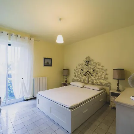 Apartment Casa Valerio *
